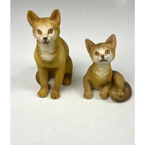 Vintage Fine Grain Porcelain Feline Cat Figurine Tan Set of 2 By Aldon Japan DF1